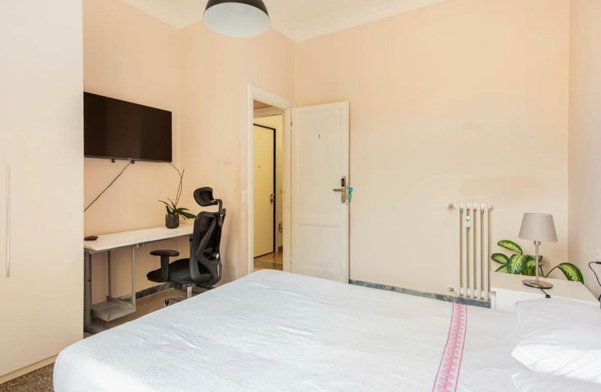 Roma Private Rooms Exterior photo