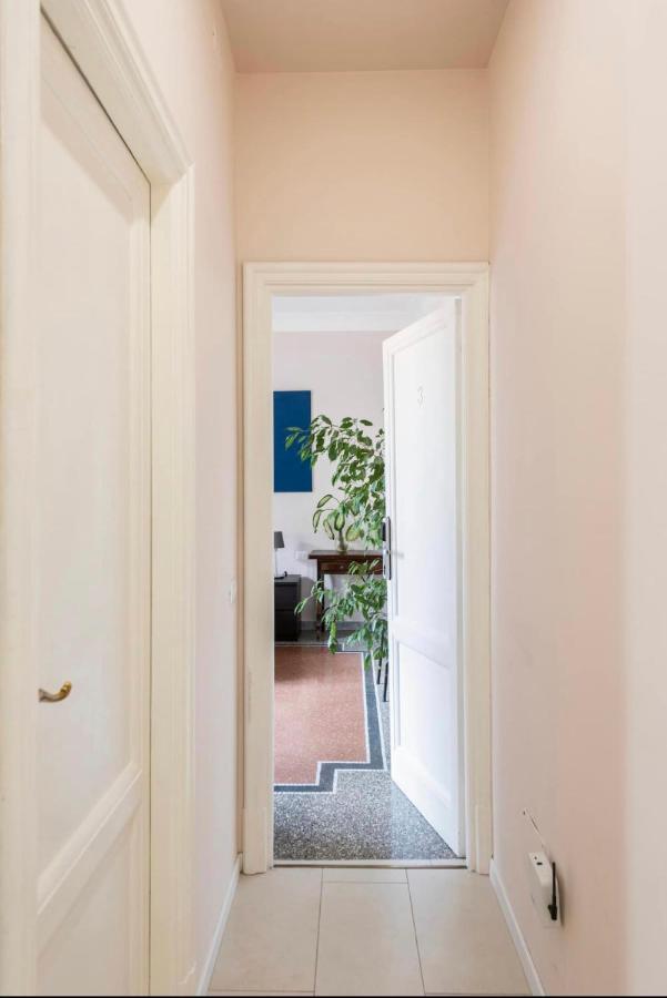 Roma Private Rooms Exterior photo